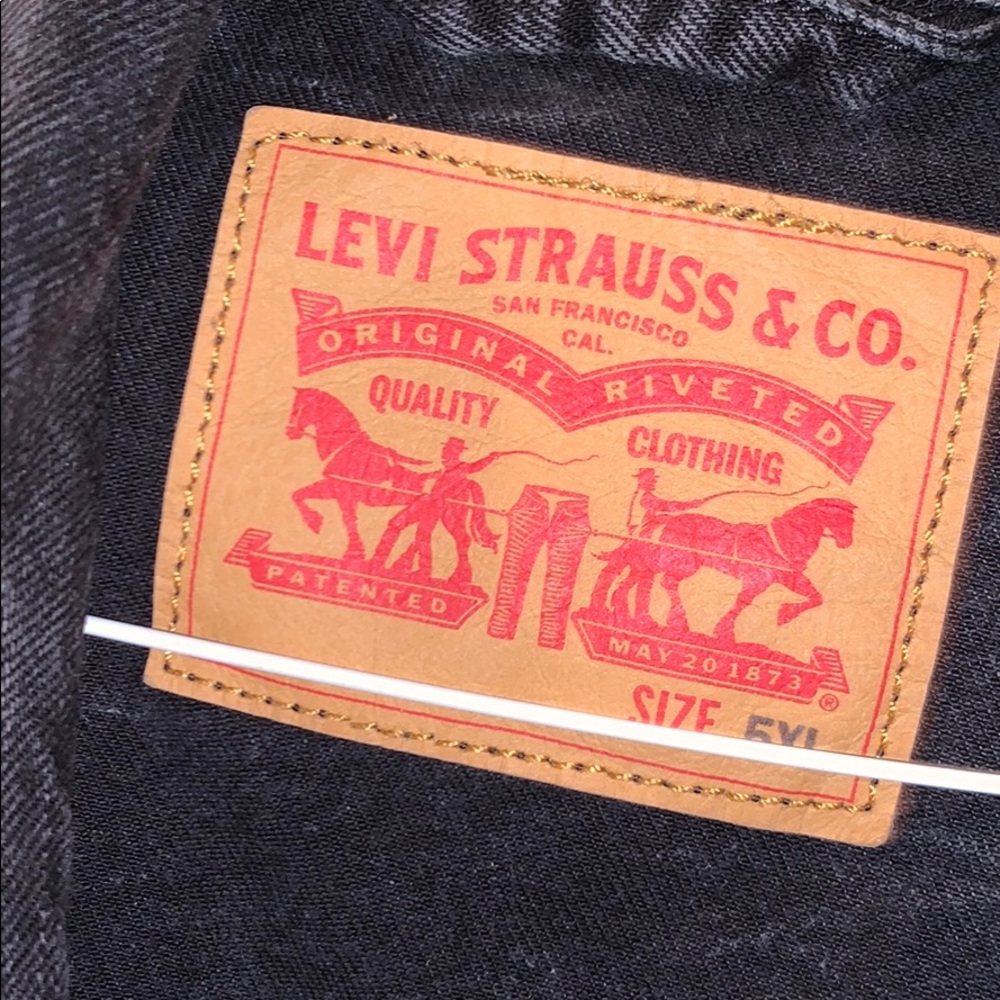 Authentic Levi’s Jean Jacket - image 2